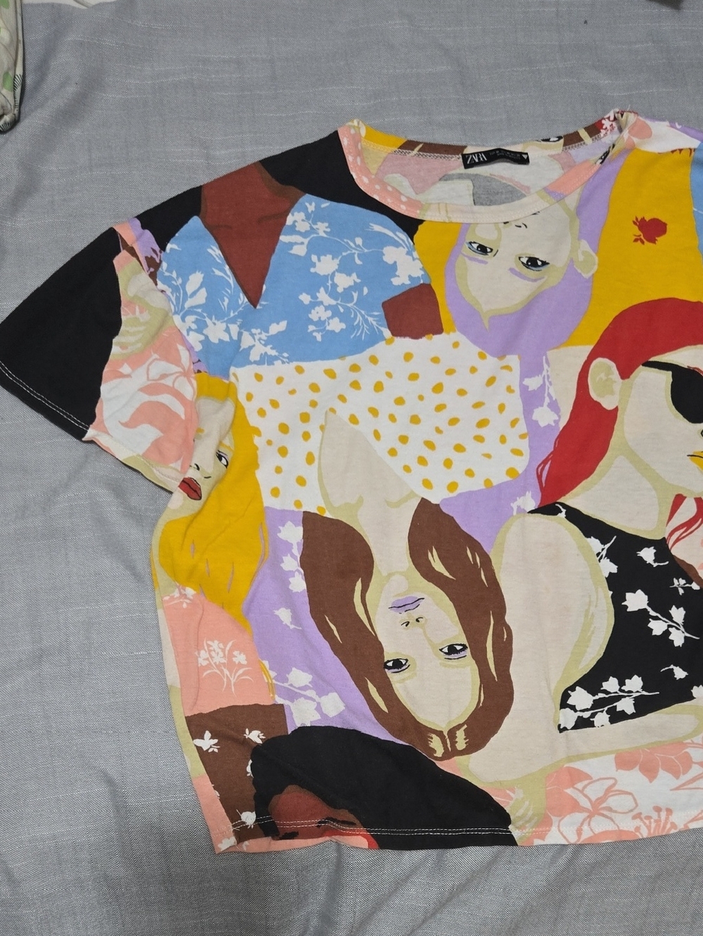 Zara Pastel Multicolor Graphic Crop Tee